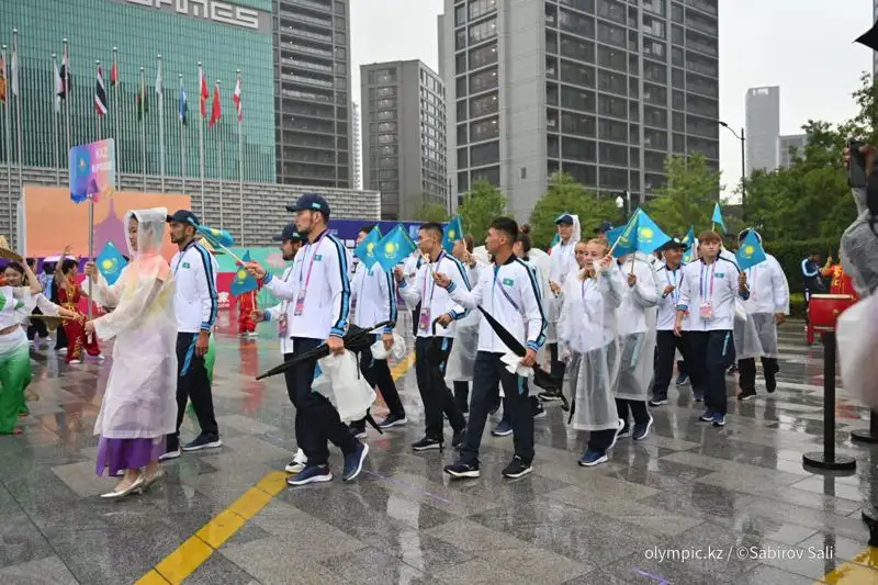  флаг Казахстана подняли в Ханчжоу, фото - Новости Zakon.kz от 21.09.2023 15:20