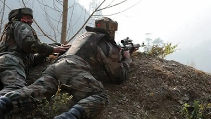 Боевики на северо-востоке Индии расстреляли 35 человек