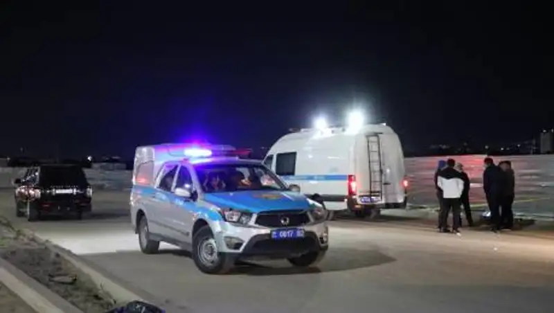 "Массовый побег" из автозака в Нур-Султане попал на видео