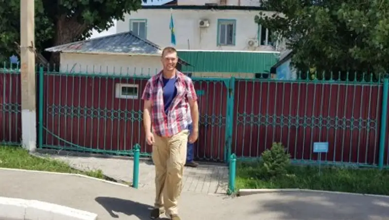 Александр Кузнецов покинул Казахстан