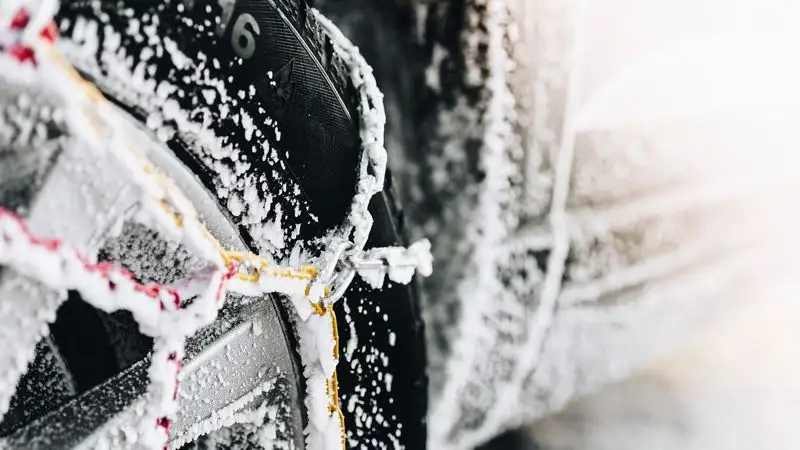 В Мангистауской и Актюбинской областях закрыли два участка дорог