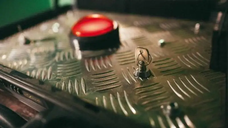 Ограничить Трампу доступ к ядерной кнопке предложили демократы