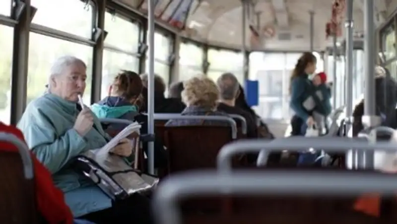 Ерлан Кошанов поручил вернуть льготный проезд для пенсионеров