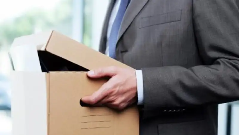 В Алматы за поборы уволили двух директоров школ