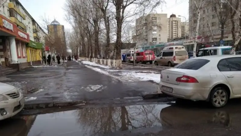 Подозрительная сумка послужила причиной оцепления улицы в Астане
