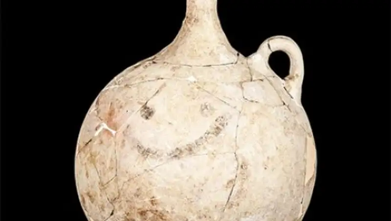 «Древнейший смайлик» нашли в Турции