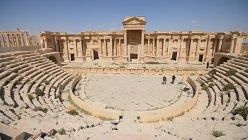 СМИ: военные извлекли 40 тел из массового захоронения в Пальмире