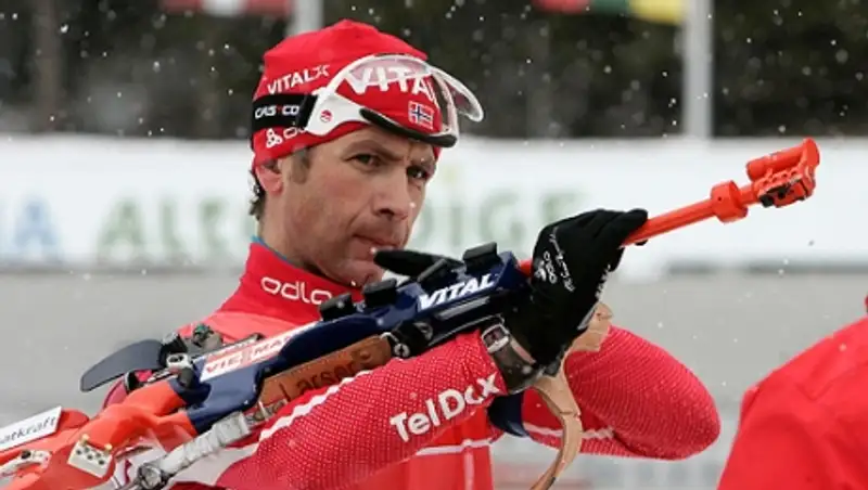 В 41 год Бьорндален намерен выиграть 41-ю медаль чемпионатов мира