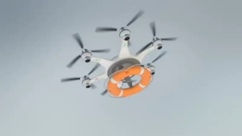 Дрон спас тонущую женщину у испанского побережья