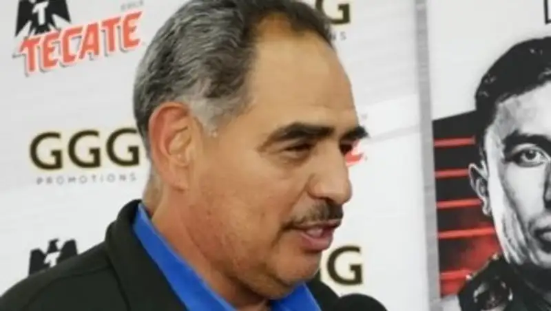 Тренер Головкина высказал неожиданное пожелание на бой с Мартиросяном