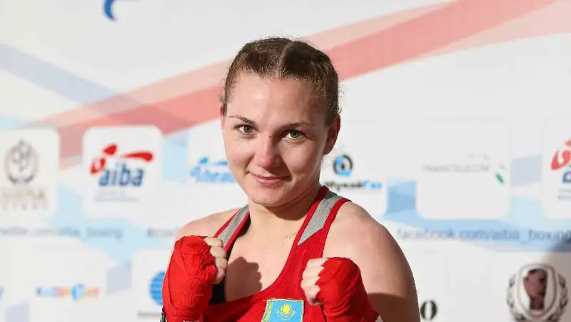 Валентина Хальзова принесла первую победу Казахстану на ЧМ по боксу