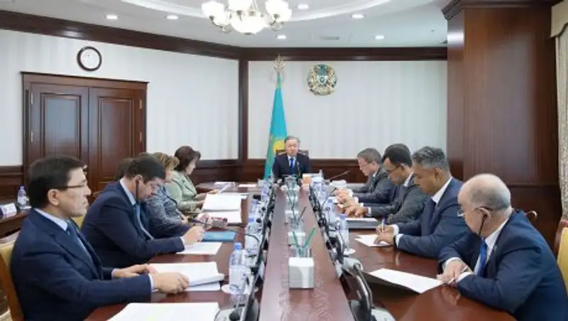 Мажилисмены рассмотрят поправки об автосообщении с Узбекистаном