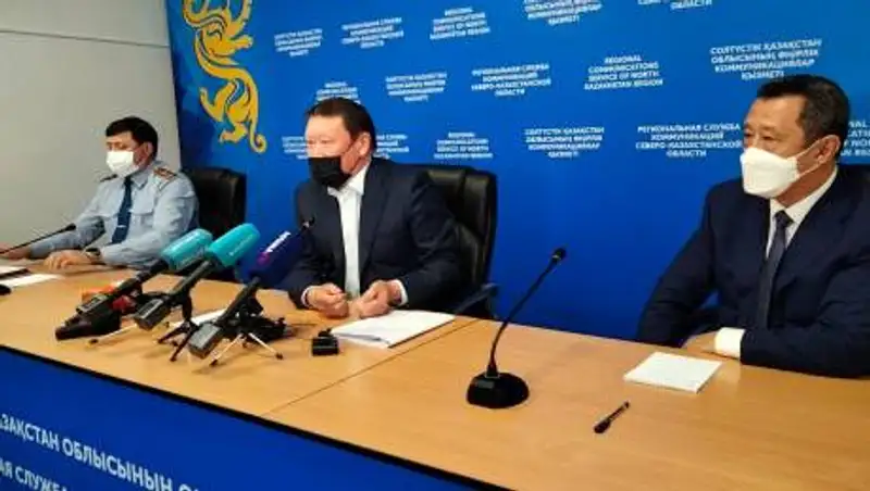 Аким СКО встретился с работниками проблемного предприятия ТОО "Тиолайн"