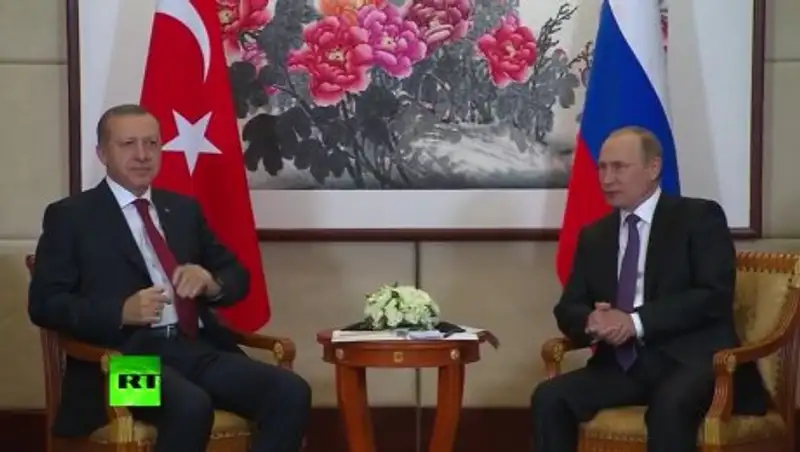 На встрече с Эрдоганом Путин пошутил про главу турецкой спецслужбы