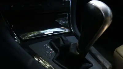 Казахстанцам дадут шанс легализовать праворульные авто, фото - Новости Zakon.kz от 26.12.2022 11:17