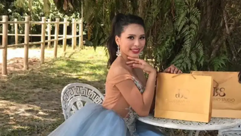 Казахстанка готова очаровать всех на конкурсе красоты в Китае