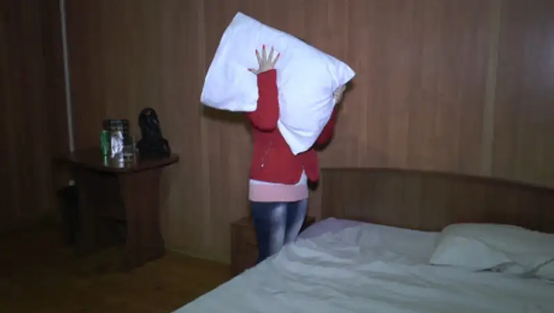 35 девушек легкого поведения обнаружили в гостиницах Алматы за ночь