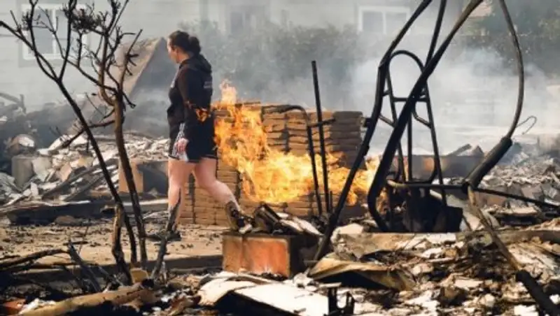 Число жертв лесных пожаров в Калифорнии превысило 20 человек