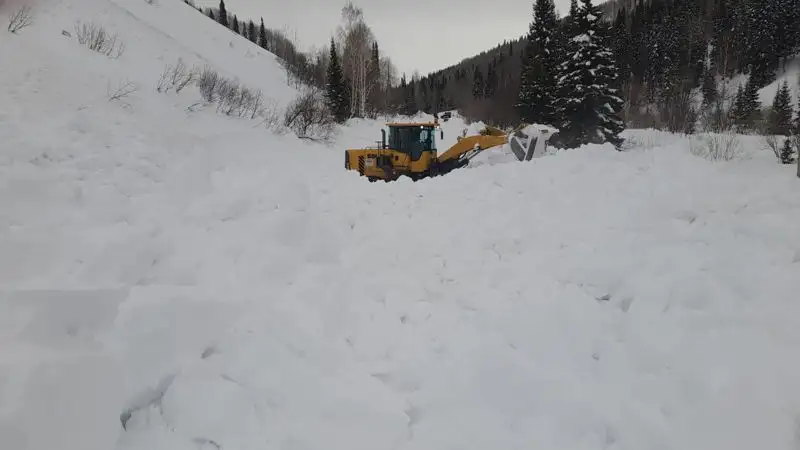 Как происходит профилактический спуск лавин