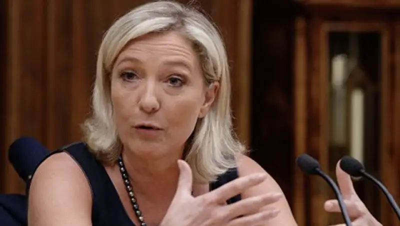 Марин Ле Пен выказалась за выход Франции из НАТО и ЕС