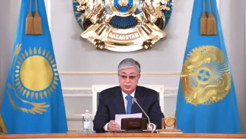 Опубликован видеообзор рабочей недели Касым-Жомарта Токаева
