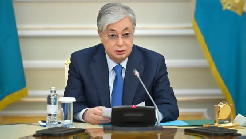 Токаев поздравил казахстанцев с праздником Амал