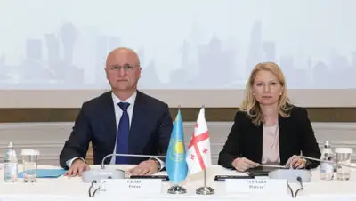 МИИР РК, фото - Новости Zakon.kz от 23.04.2019 18:37