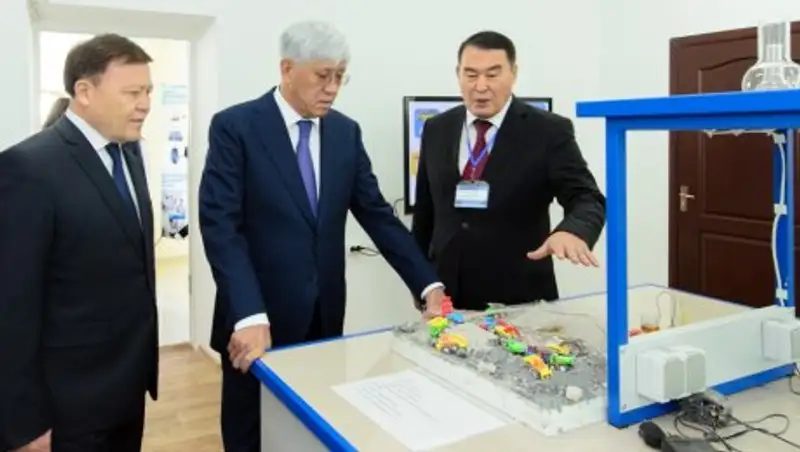 В Талдыкоргане при университете открылся научно-исследовательский институт проблем биотехнологии