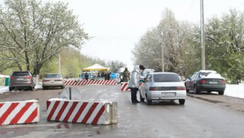Почему продлили чрезвычайное положение в Казахстане, пояснил советник Токаева
