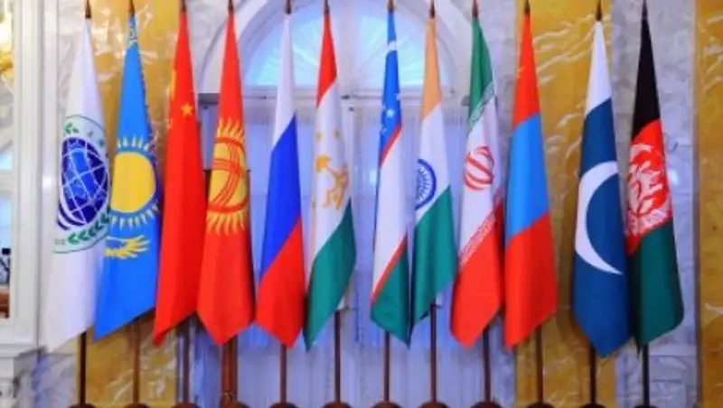 Лидеры стран ШОС проводят в Ташкенте заседание в узком составе  