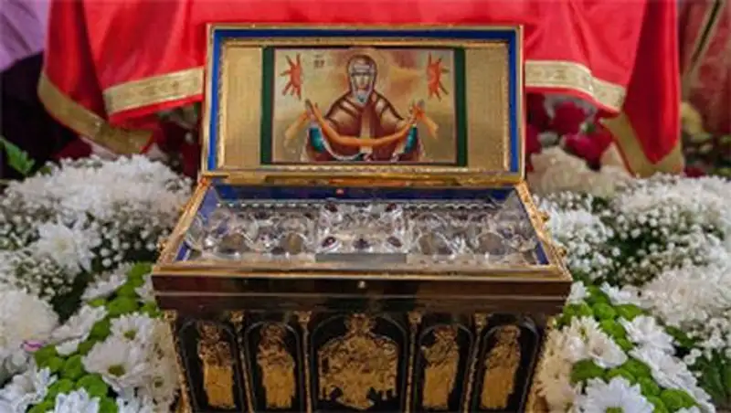 Поясу Пресвятой Богородицы поклонились более 700 тысяч казахстанцев