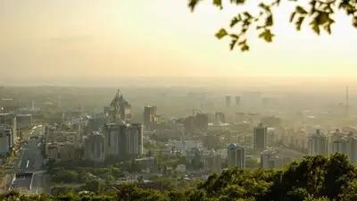 Какой будет погода в Астане, Алматы и Шымкенте в ближайшие три дня, фото - Новости Zakon.kz от 31.07.2023 18:01