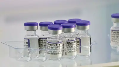 Главу Минздрава уполномочили подписывать соглашения по поставкам вакцины Пфайзер, фото - Новости Zakon.kz от 25.11.2022 10:45