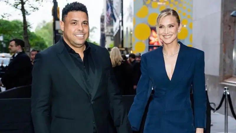 Легендарный Роналдо женился в третий раз