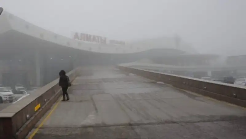 Несколько рейсов задержаны в аэропорту Алматы
