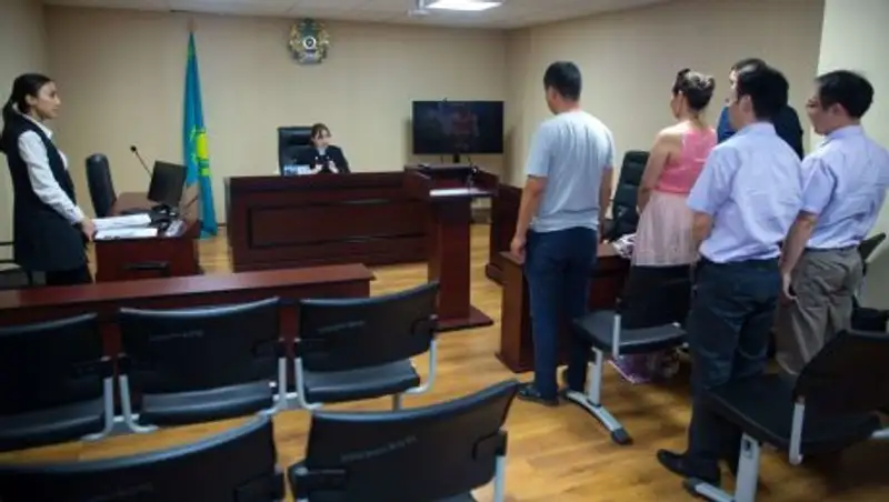 Ночные суды сократили сроки страховых выплат участникам ДТП до 15 дней