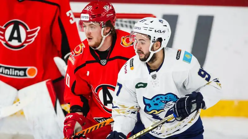 "Барыс" на выезде уступил "Автомобилисту"