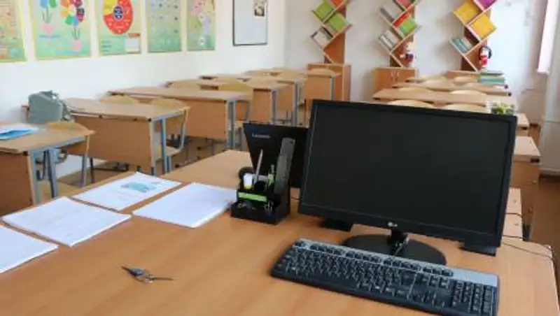 Более 20 классов закрыли на карантин в Мангистауской области