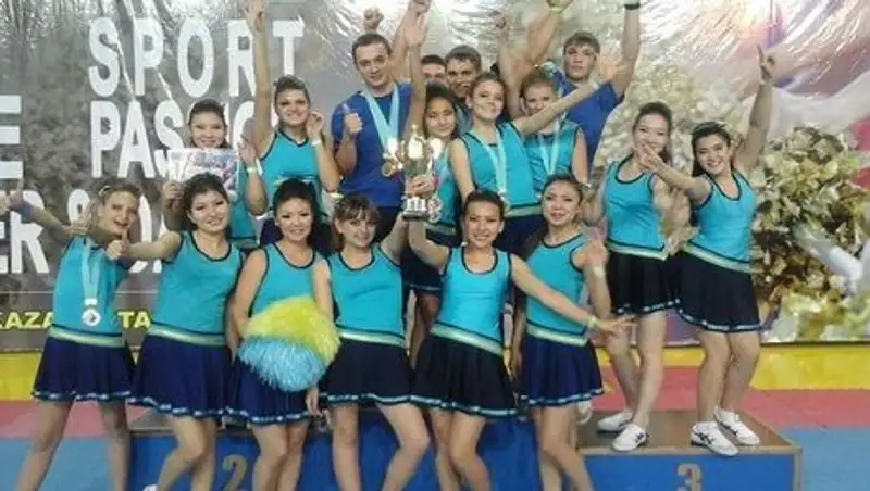 Команда «DIAMOND»  -  победитель чемпионата Казахстана по черлидингу