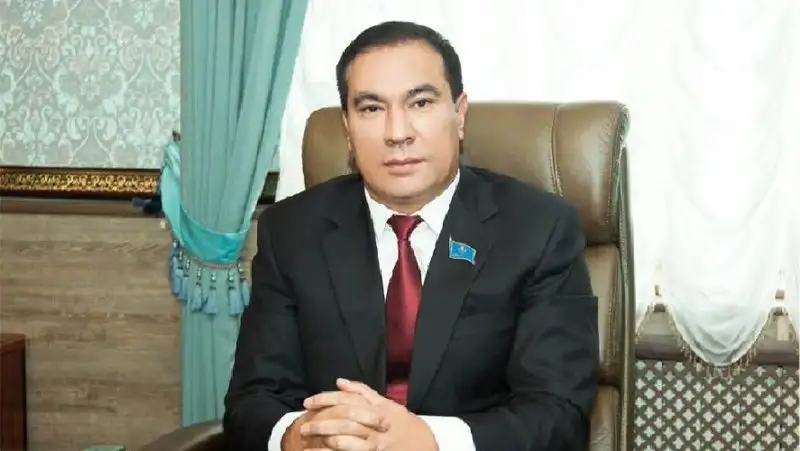 Закиржан Кузиев принес присягу народу Казахстана