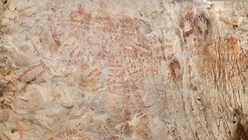 В Индонезии найдены древние наскальные рисунки