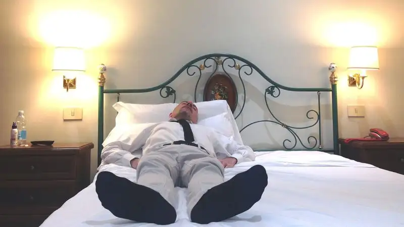 Кто сильнее подвержен профессиональному выгоранию к концу года