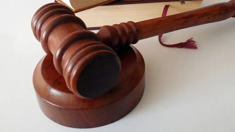 Жительницу Мангистауской области осудили за мат