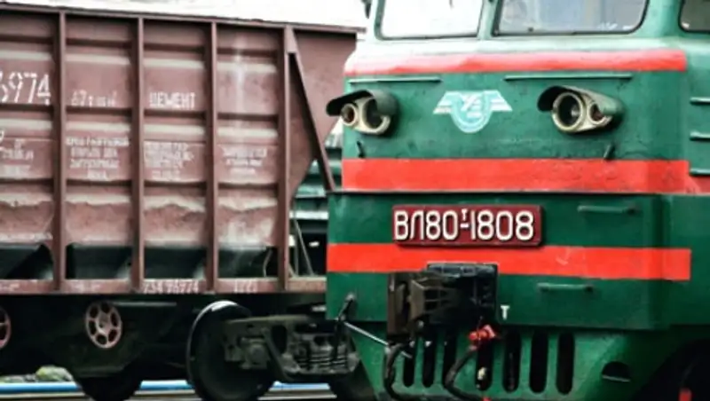 В Подмосковье погиб прыгавший по вагонам товарного поезда школьник