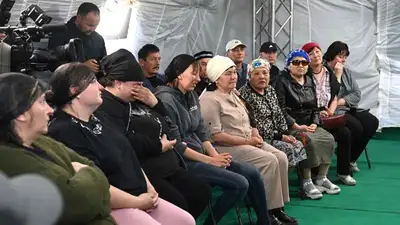 родные погибших лесников, фото - Новости Zakon.kz от 11.06.2023 15:20