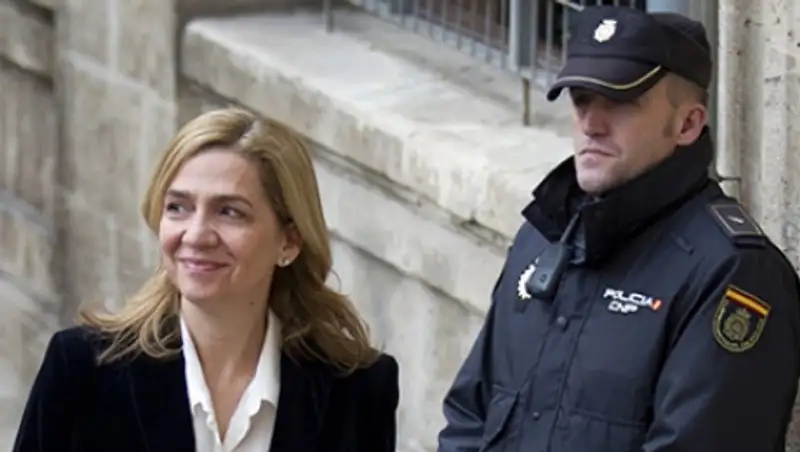 Испанская инфанта ответит в суде за налоговое мошенничество