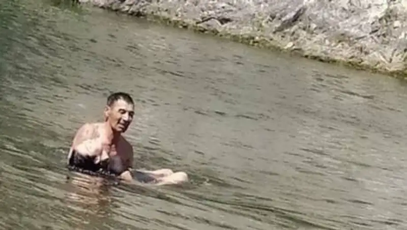 Спасение тонущей девушки в ВКО восхитило пользователей Сети