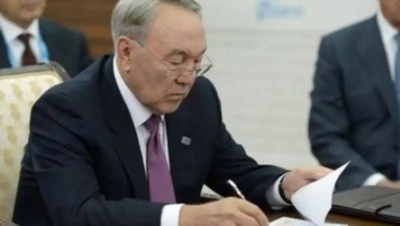 Лидеры стран ЕАЭС подписали на саммите ряд совместных документов