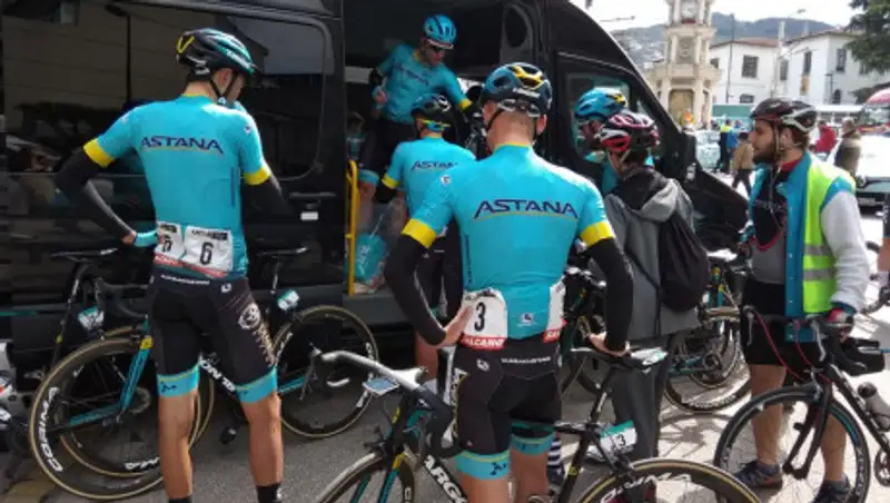 "Мы привыкли к любой погоде": "Астана" готовится к решающему этапу на "Туре Турции"