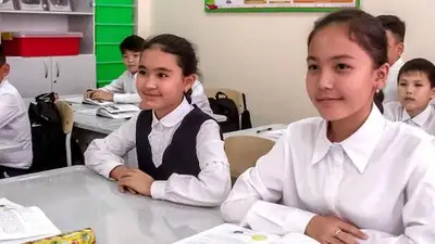 Учителей наградят в Казахстане